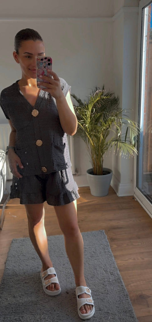Grey Crinkled Shorts Co/ord (One Size 10-18)
